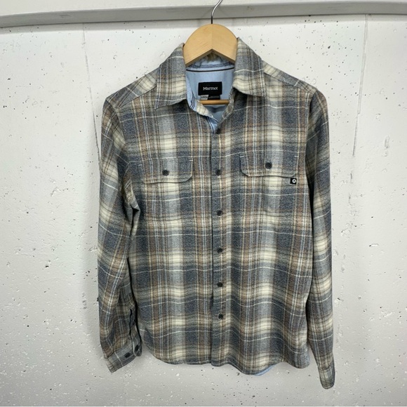 Lot of 3 Marmot Men’s Size Small & Medium Button Down Long & Short Sleeve Shirts - Picture 11 of 16